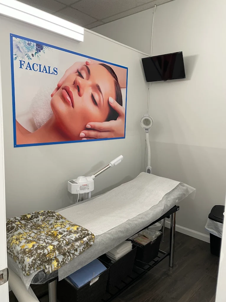 Facials Room